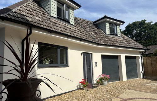 The Retreat - Photo 1