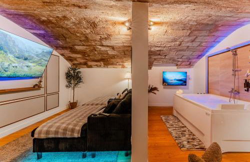 Suite d'Exception sous Voûtes avec Spa & Cinéma - Foto 3