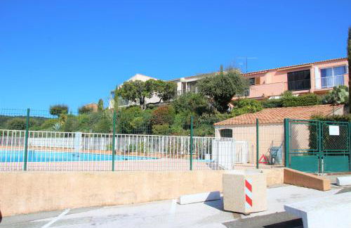 STUDIO POOL HOUSE 2 ETOILES VUE MER PANORAMIQUE AMAZING SEA VIEW WIFI LINGE LINEN INCLUS AIRCONDITIOn - Foto 32