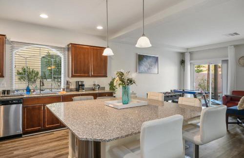 Relaxing Vegas Stay with BBQ & Games - Foto 55