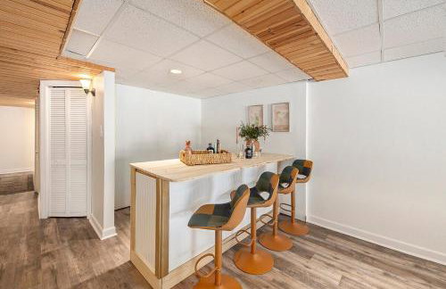 New Beach front 5bd in Sister Lakes with Hot tub - Foto 2