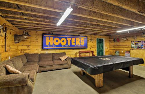 Ski Lodge Mtn Retreat with Fire Pit, Deck and Views! - Foto 18