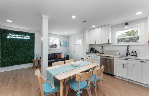 New Beach House with Game Room - Foto 11