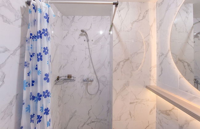 Homey And Comfort Stay Studio Apartment At Anwa Residence - Foto 11