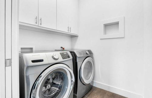 Walk to Restaurants & Entertainment on East Side - Foto 72