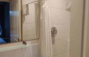 Morton House and The Stable Block Masham - Adjoining holiday cottages for singles, couples and large groups - Foto 2