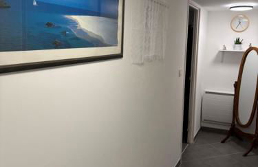 Maison 2 chambres à 400m plage terrasse calme Erdeven - Foto 8