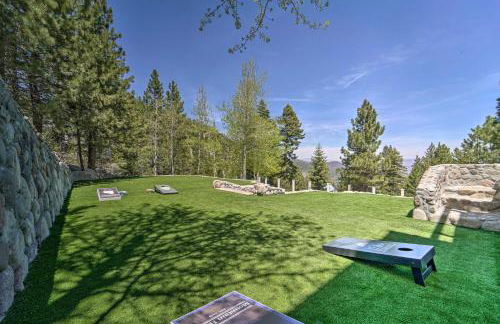 Hot Tub, Pool Table Luxe Reno Chalet with Mtn View! - Foto 82