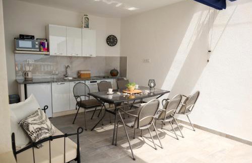 Apartment Valentina - private pool,200m from beach - Foto 5