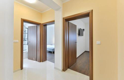 Apartment Holiday House Diana - Foto 20