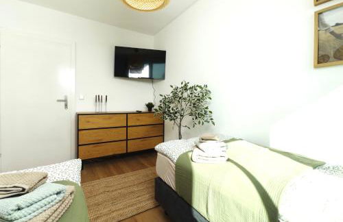 6 Bed Upscale Apartment - Foto 9