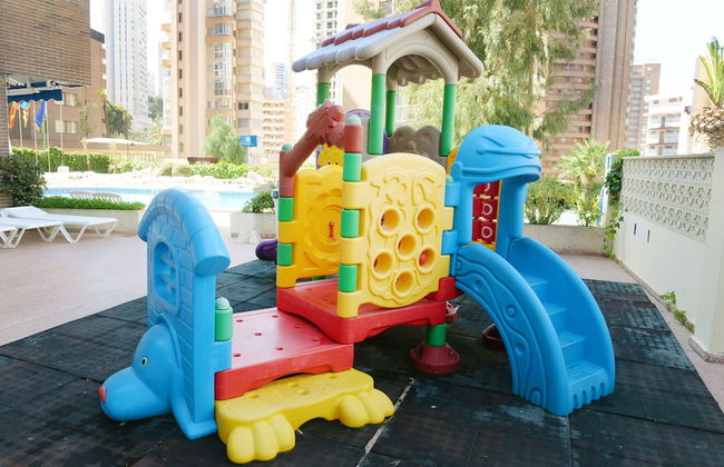 Aparthotel BCL Levante Beach - Photo 30