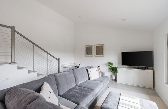 Spacious and Bright 5-bedroom Oasis Pool and Yard - Foto 40