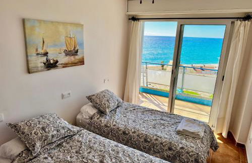 Apartamento Canet de Mar - Primera linea de Playa - Increibles vistas al Mar - Foto 16