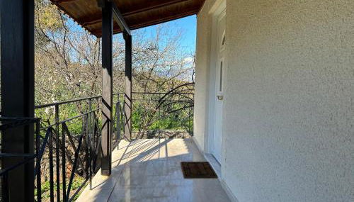 Windmill Apartments - Photo 3