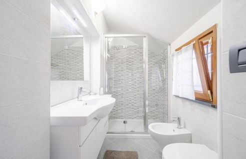 1 Bedroom Nice Home In Avegno - Foto 19