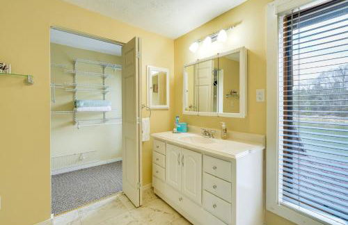 Duck and Bugs Cabin on Boone Lake with Boat Dock! - Foto 17