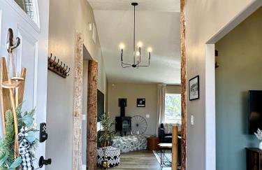 Beehive Basecamp Explore Ski Play and Make Memories - Foto 13