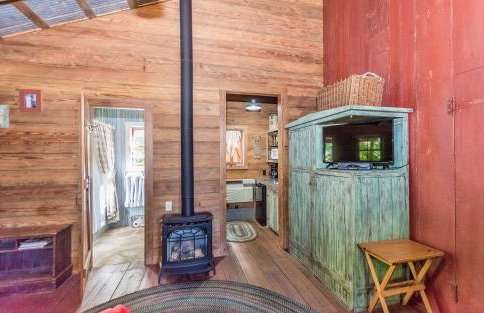 Ada's Peach Street Hideaway - Foto 17