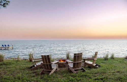 Water's Edge Cottage Luxury Retreat - Foto 9