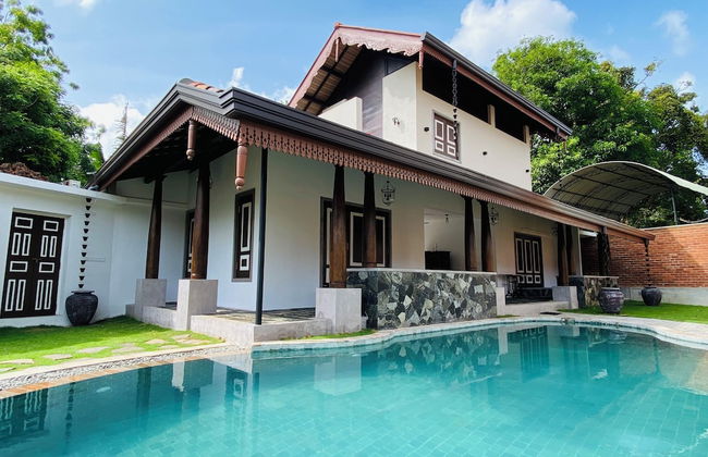 Thaprobana Villa Tangalle Private Villa - Photo 1