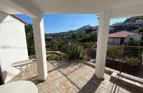 Village Mountain and Sea Horizon - Photo 17