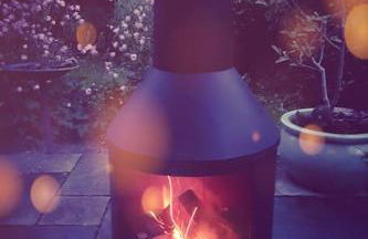 The Bothy near Tenby, Big Projector Screen, Four-poster bed, on-site HOT TUB access via Spa Pack - Photo 27