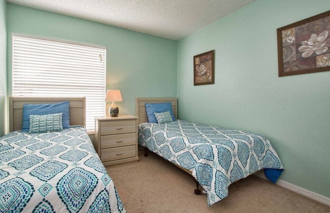 Indian Ridge- 4 Bedroom Pool Home- 2405IR 4 Home by RedAwning - Photo 7