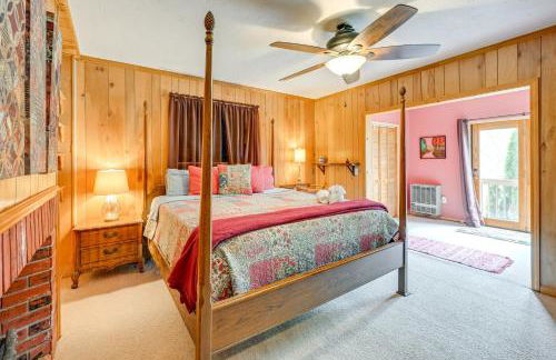 Mtn-View Home with Deck, Fire Pit and BBQ in Almond - Foto 15