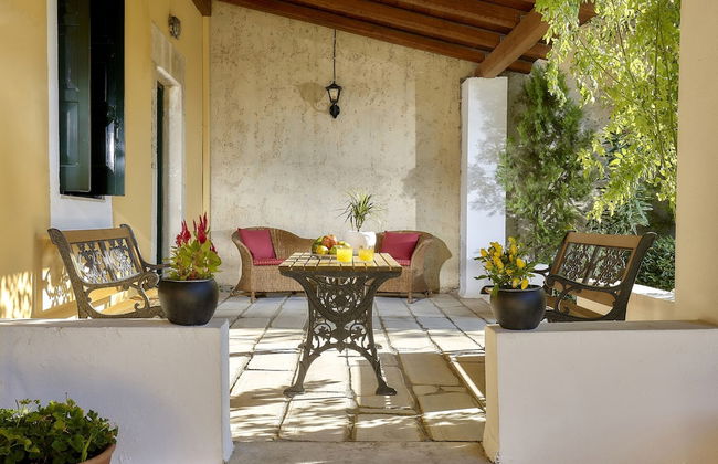 Castello Villa Daphnes - Private Pool & Whirlpool - Foto 33