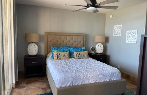 Whale Watching from the Lanai - Oceanfront Condo in West Maui - Foto 21