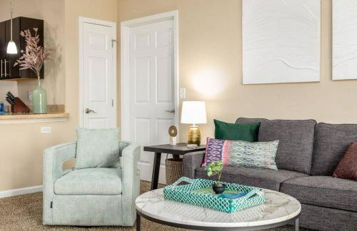 The New Albany Perch Top Floor Pet-Friendly! - Foto 8