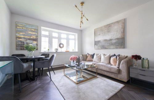 Modern 2BR Flat with 3 Beds Urban Getaway - Cherry - Foto 1