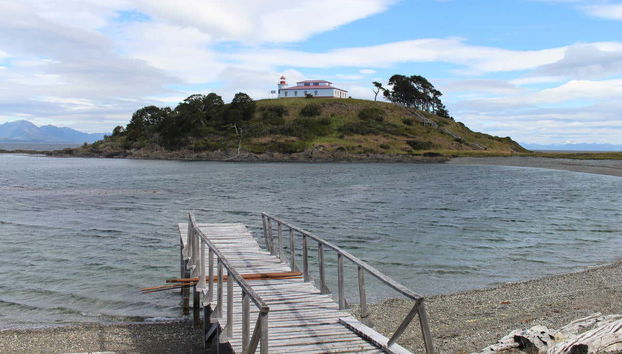 Vistas del faro desde el muelle