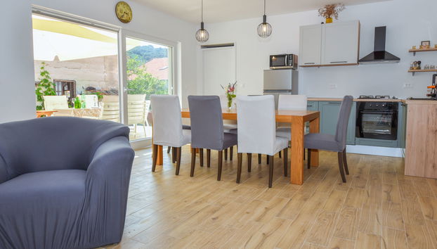 Kitchen / Dining Room