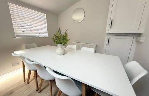 Prime Location - Southwold Gem - Sleeps 8 - Whole Cottage - Photo 68