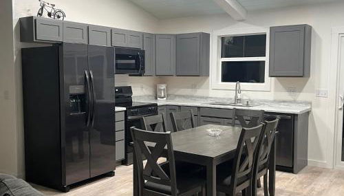 Stay, play and relax in Ohiopyle, PA, Hot tub, Pool table, next to the GAP trail in Ohiopyle, PA - Foto 3