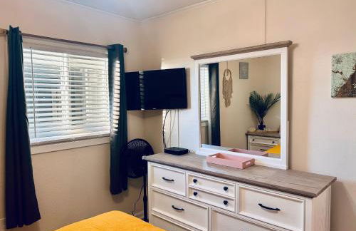 LUXURIOUS Oceanfront Condo, 1 bedroom-2 bath, Sleeps 4, indoor and outdoor pools, Waters Edge-Garden City-Murrells Inlet SC -NO PETS - Photo 38