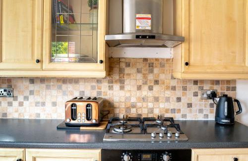 #01 Coleshill Townhouse Sleeps 6 NEC 7mins BHX - Foto 35