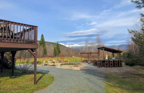 1800ML - As Seen on TV 1 mile from skiing great views hot tub fire pit beach Pool gym passes - Foto 8