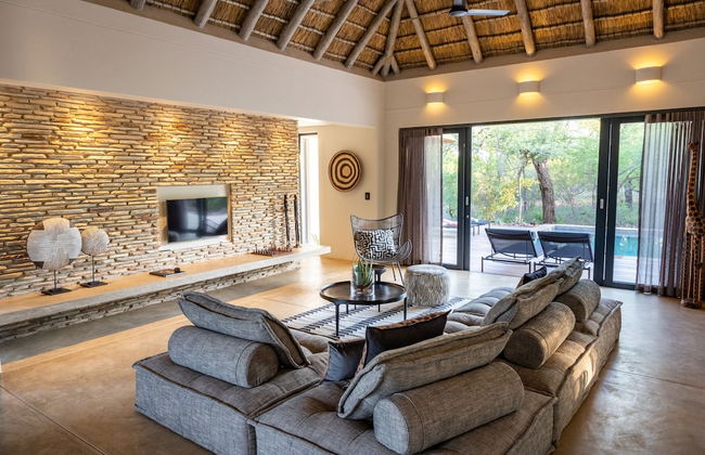 Discover the Coziness of Villa Nesskop - Hoedspruit - Photo 4