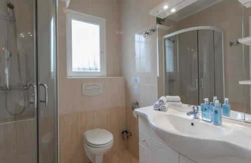 Modern villa with private pool - Foto 28