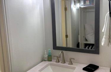 Modern Mountain Studio in the Heart of Park City - Photo 19