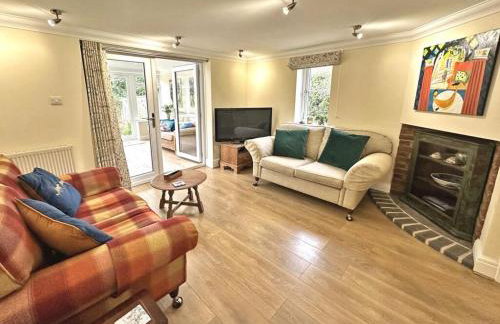 3-bed cottage in Sway, New Forest (5 min walk from Sway Train Station) - Foto 4