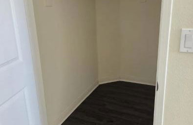 Woodland Oasis 2BR With FREE PARKING - Foto 4