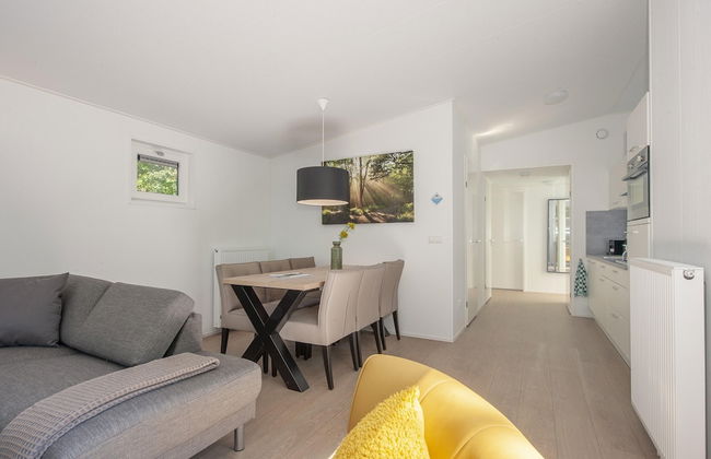 Modern Lodge With Dishwasher, Near Helmond - Photo 15