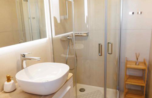 Villa del Lago with heated pool - Foto 31