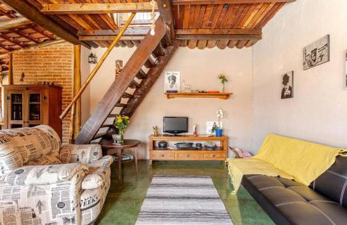 Casa de Hospedes Chalé Rustico com Banheira e Piscina Privativa a 1h de SP Espaço Totalmente Privativo - Foto 28