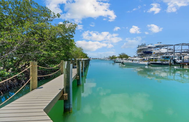 Paradise Point Pool Dock Lounges BBQ - Foto 45