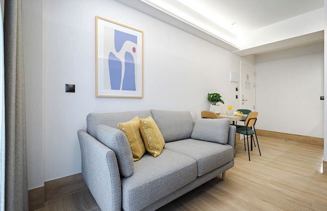 Feelathome Ventas Suites - Photo 18